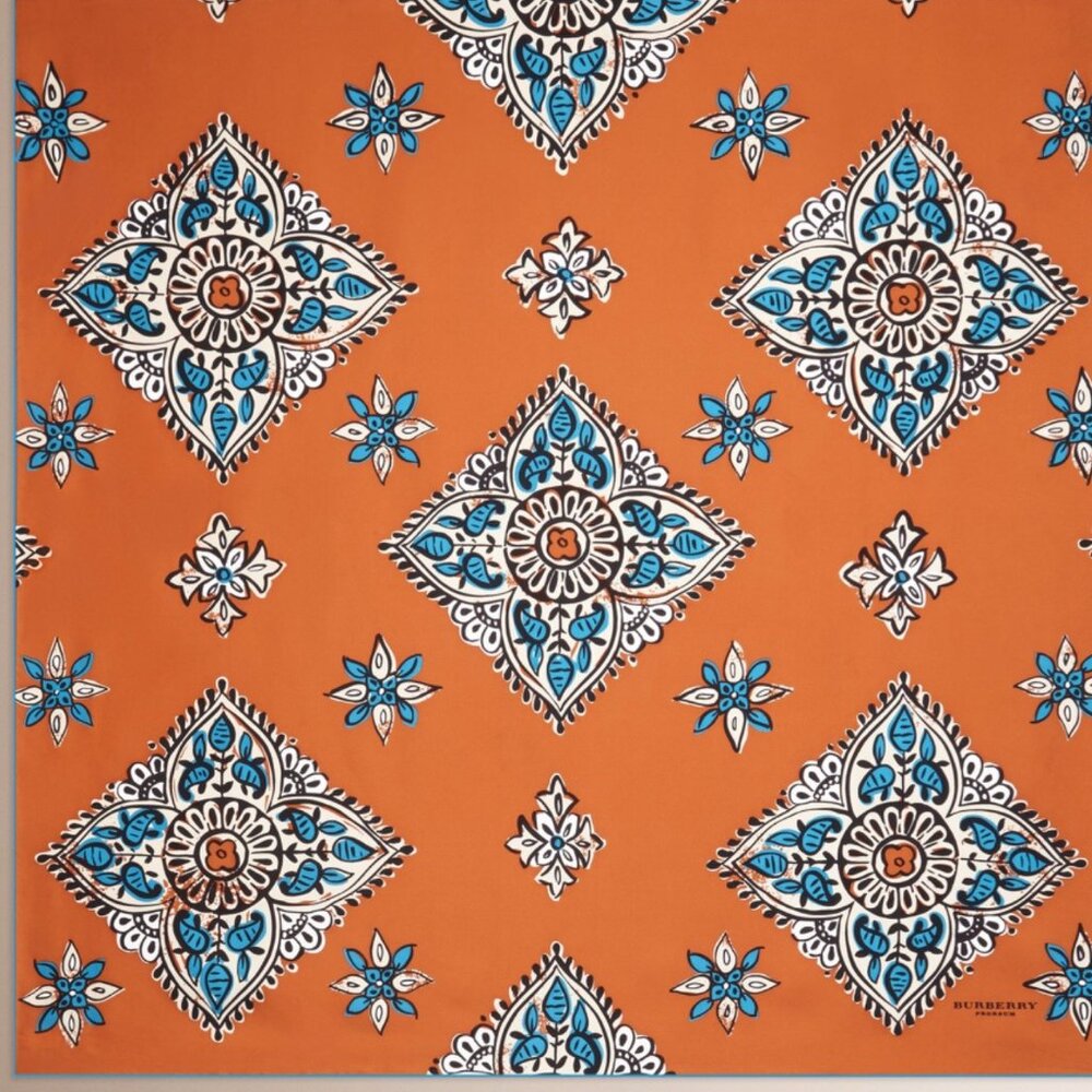 NWT Burberry Scarf Lucky Alhambra Flower Peach Turquoise Silk Wrap